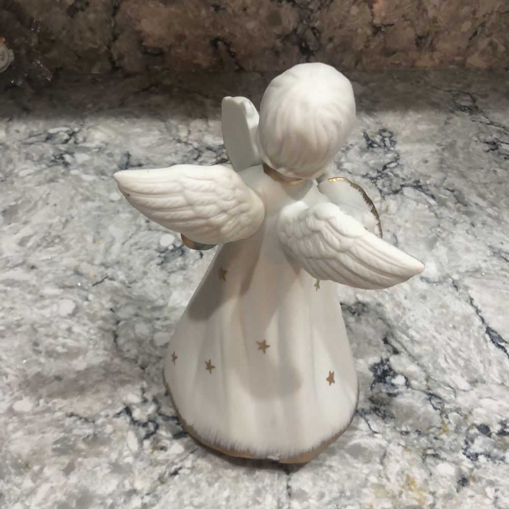 Schmid Porcelain Angel Musical Figurine - Picture 4 of 9